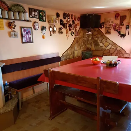 света анна Hotel Streltscha